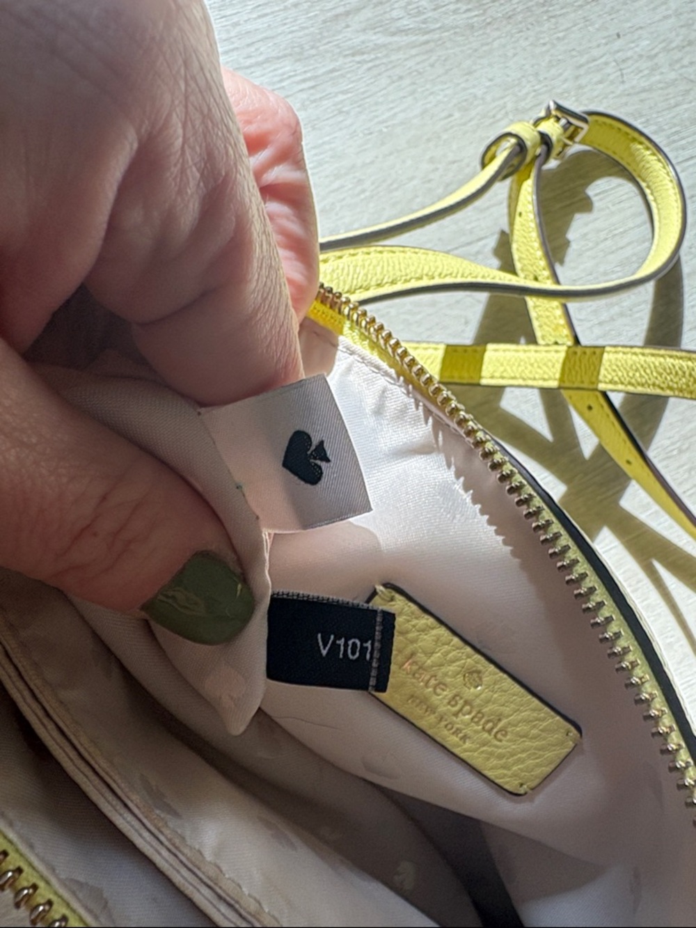 kate spade yellow pebbled leather crossbody with floral charm - Picture 7 of 8